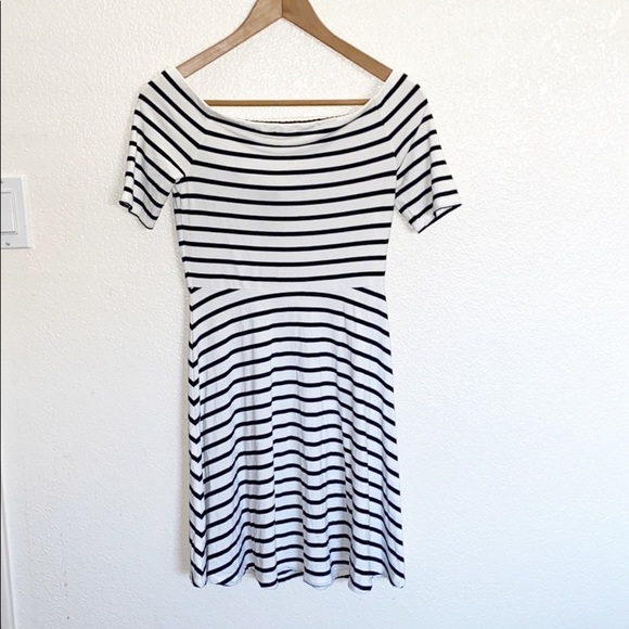 WHBM Striped Skater Off Shoulder Mini Dress - Picture 1 of 11